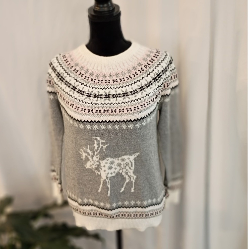 Tommy Hilfiger Womens Grey Fair Isle Reindeer Sweater Small Holiday Pullover